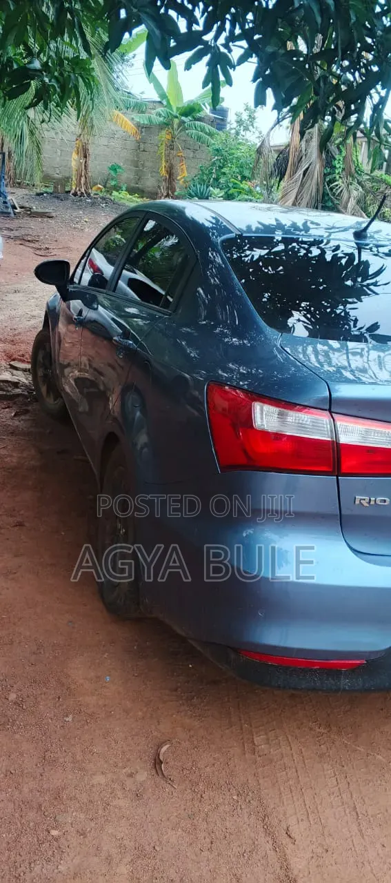 Kia Rio 2016 Blue