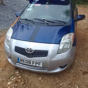 Toyota Vitz 2010
