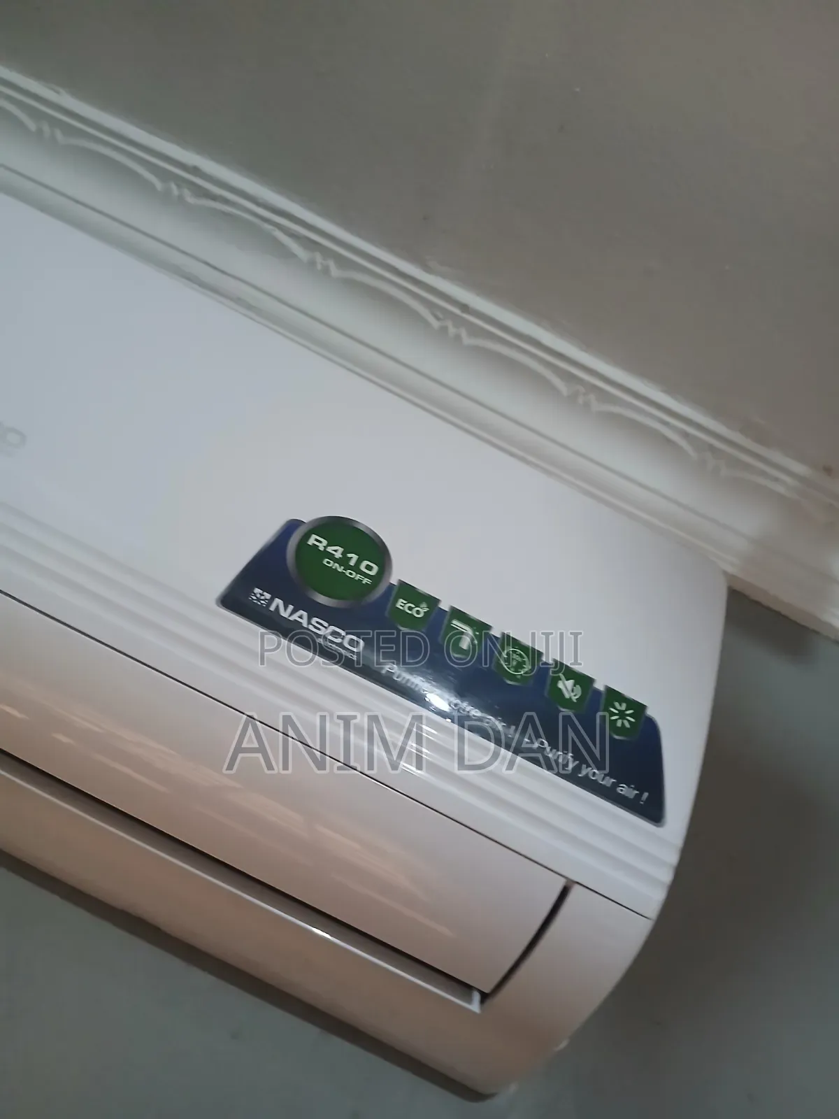 Well Kept Slightly Used Air Conditioner