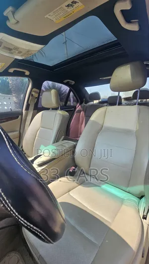 Mercedes-Benz C250 2014 Blue
