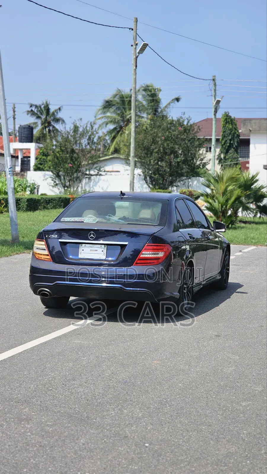 Mercedes-Benz C250 2014 Blue