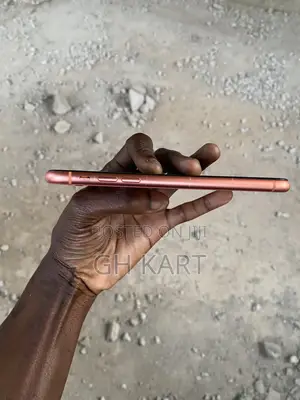 Apple iPhone XR 64 GB Pink