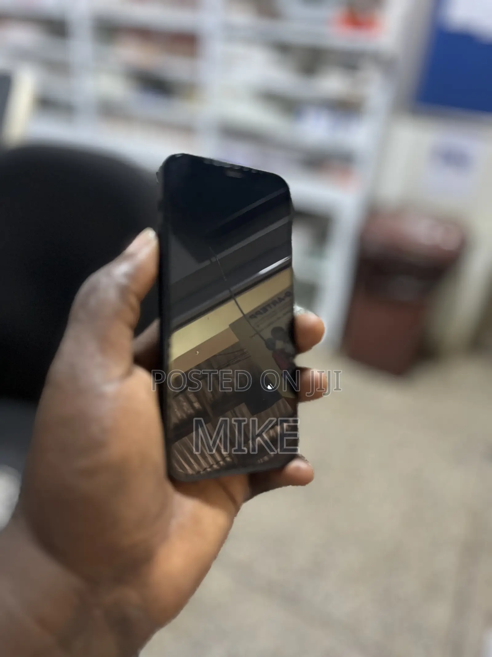 Apple iPhone 12 64 GB Black