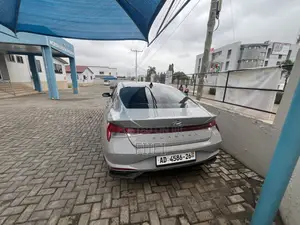 Hyundai Elantra 2021 Gray
