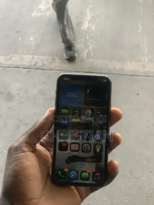 Apple iPhone 11 Pro 64 GB Gray