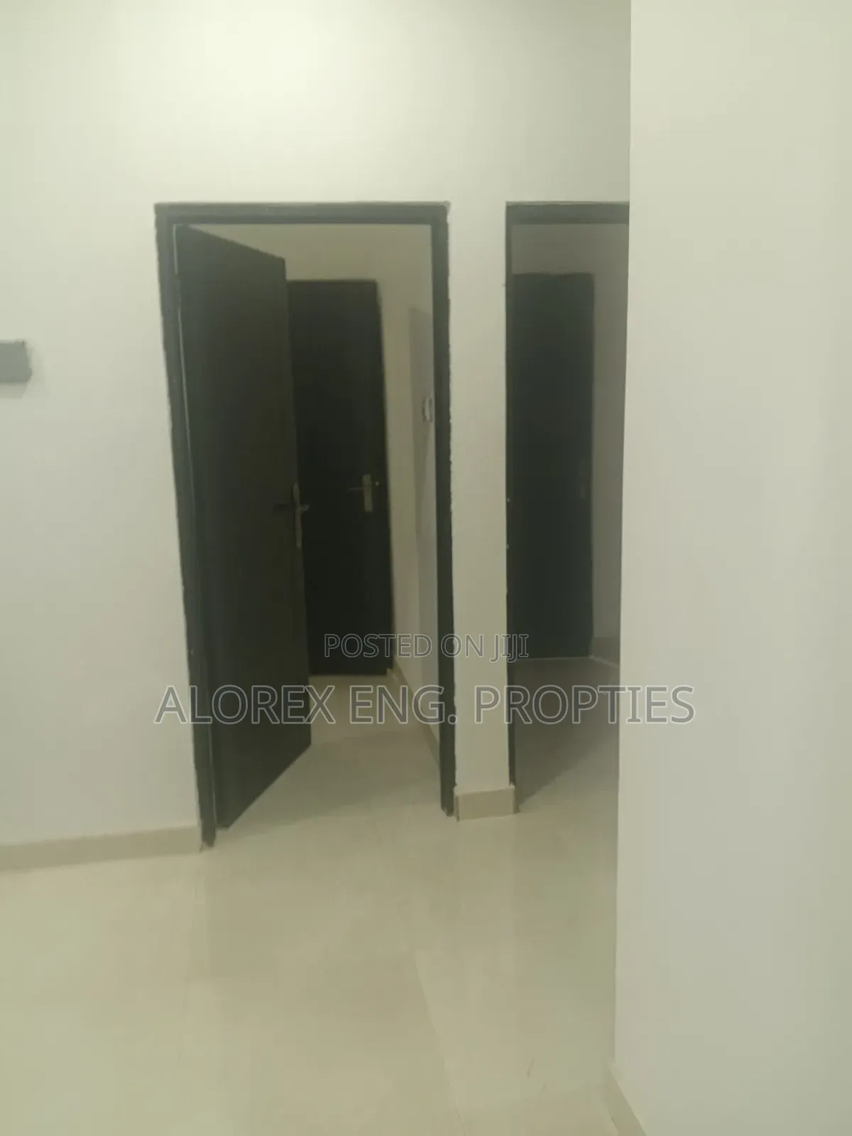 Furnished 3bdrm Apartment in $120 Daily, Oyarifa Mall Area for rent