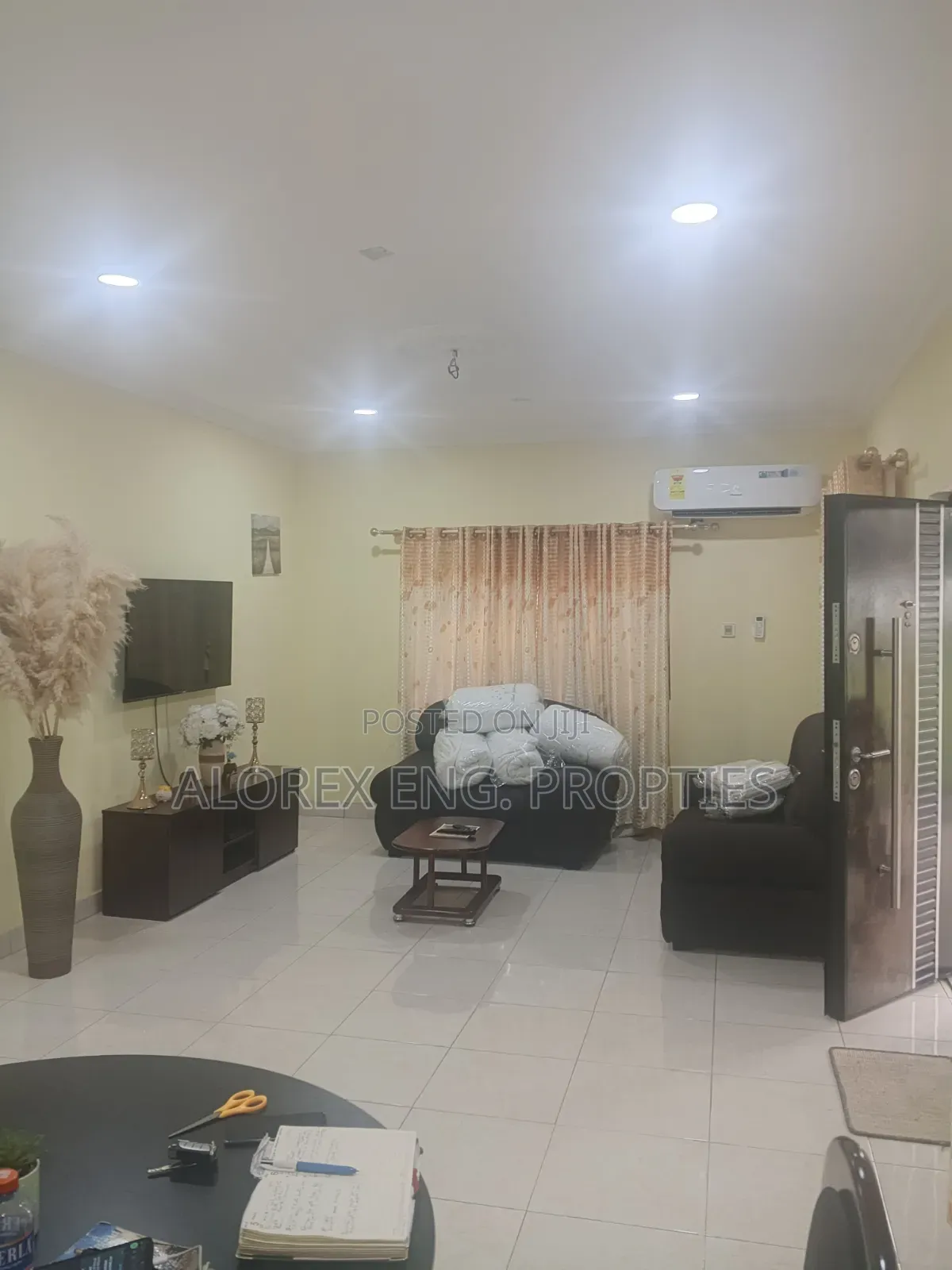 Furnished 3bdrm Apartment in $120 Daily, Oyarifa Mall Area for rent