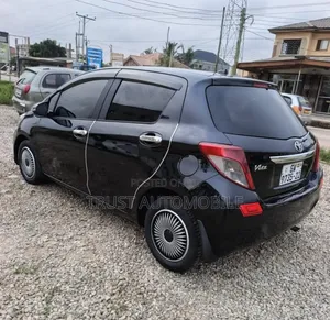 Toyota Vitz 2012 Black