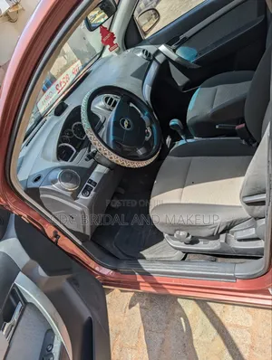 Chevrolet Aveo 2011 Brown