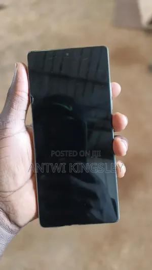 Tecno Camon 40 256 GB Blue