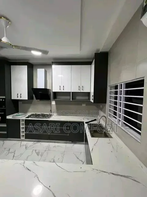 4bdrm House in Cool, A&C Mall Area for rent