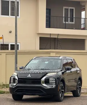 Mitsubishi Outlander SEL Launch Edition 2022 Black