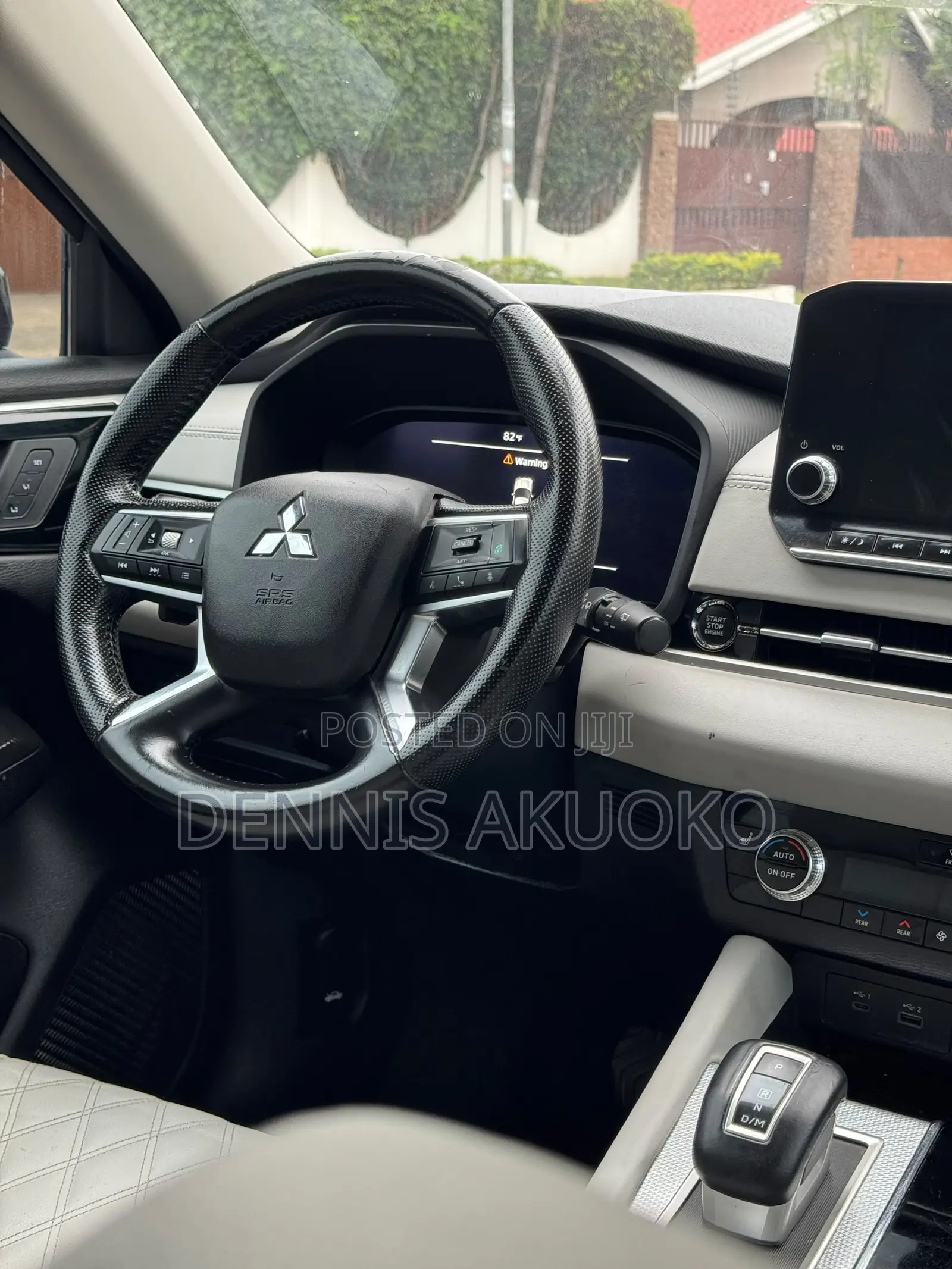 Mitsubishi Outlander SEL Launch Edition 2022 Black