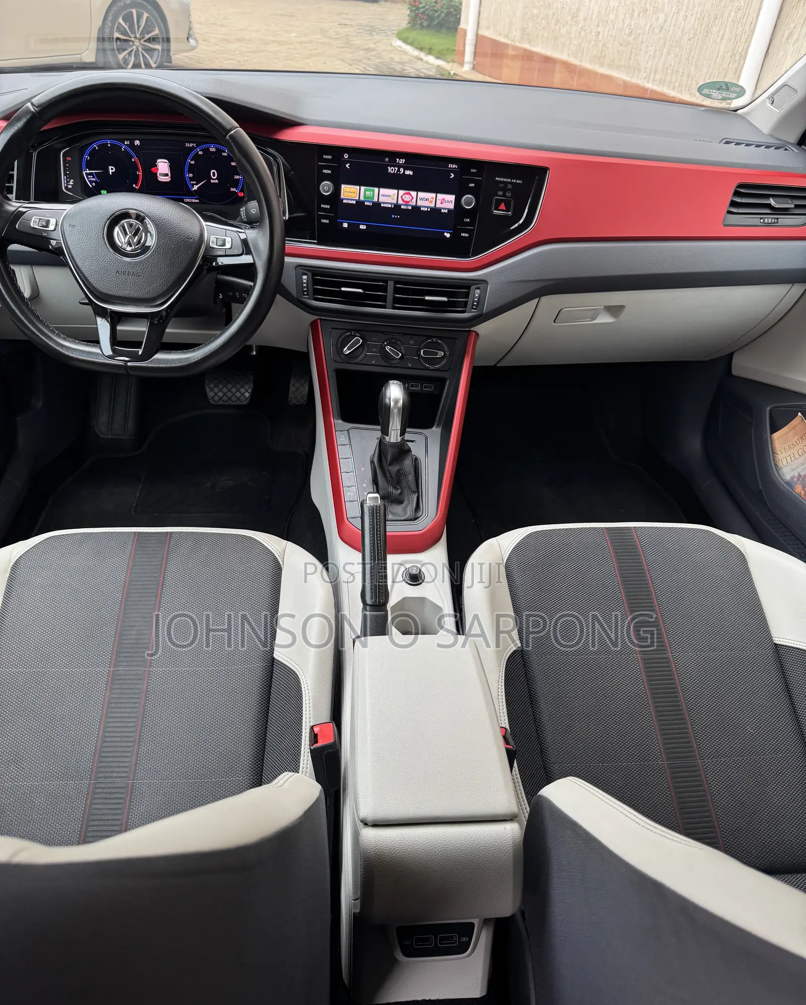 Volkswagen Polo 2019 Black