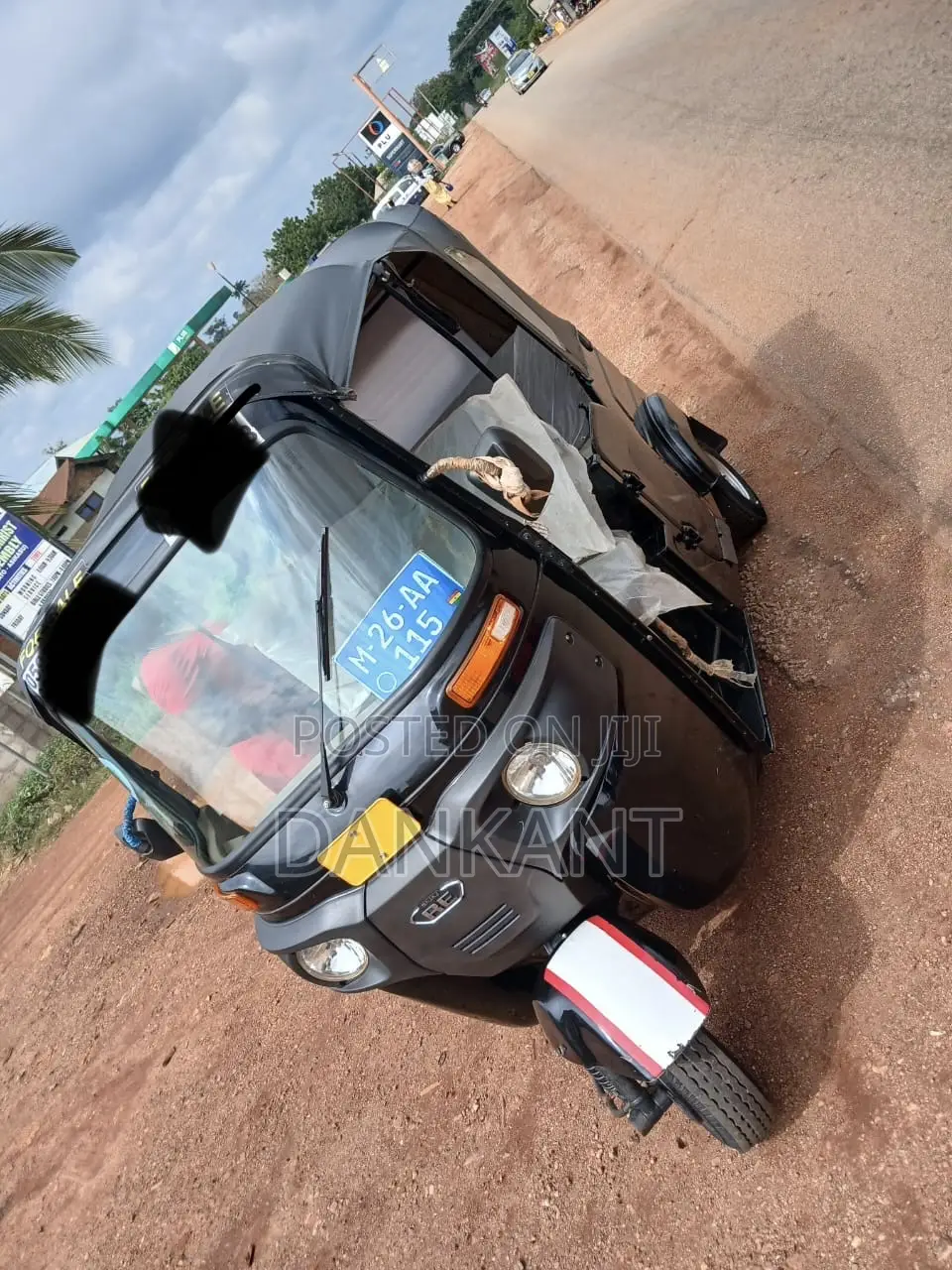 Bajaj RE 2026 Black