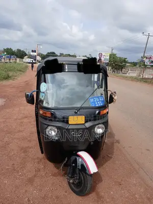 Bajaj RE 2026 Black