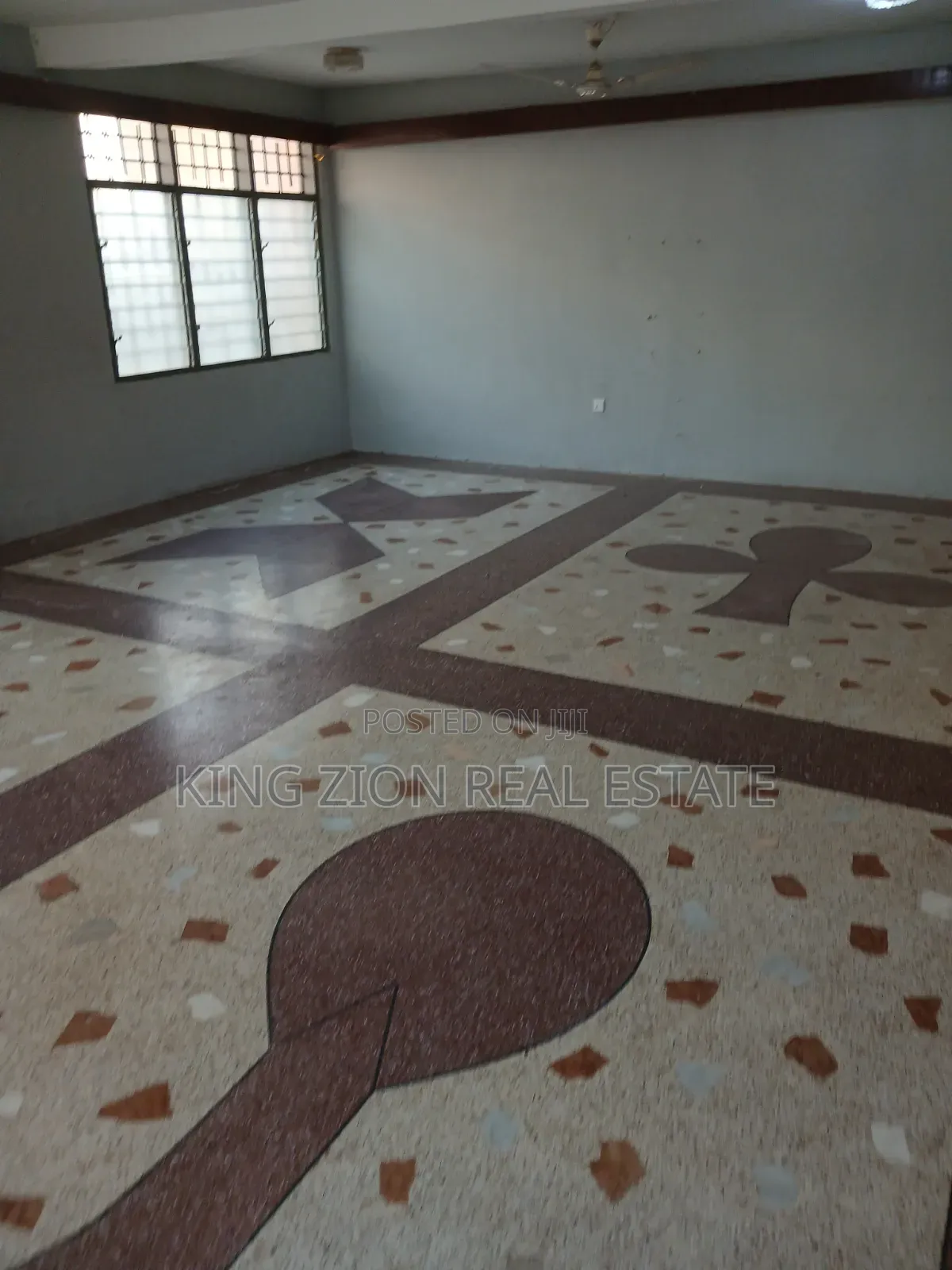 4bdrm Apartment in Awoshie, Last Stop for rent
