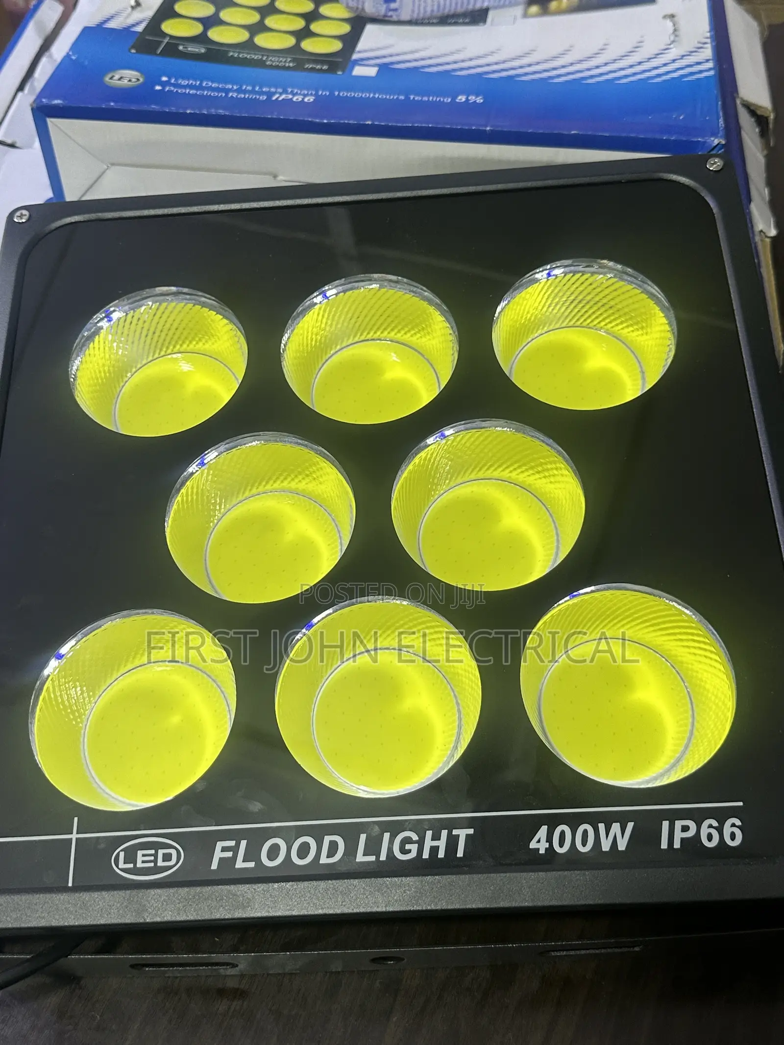 400Watt LED Flood Light