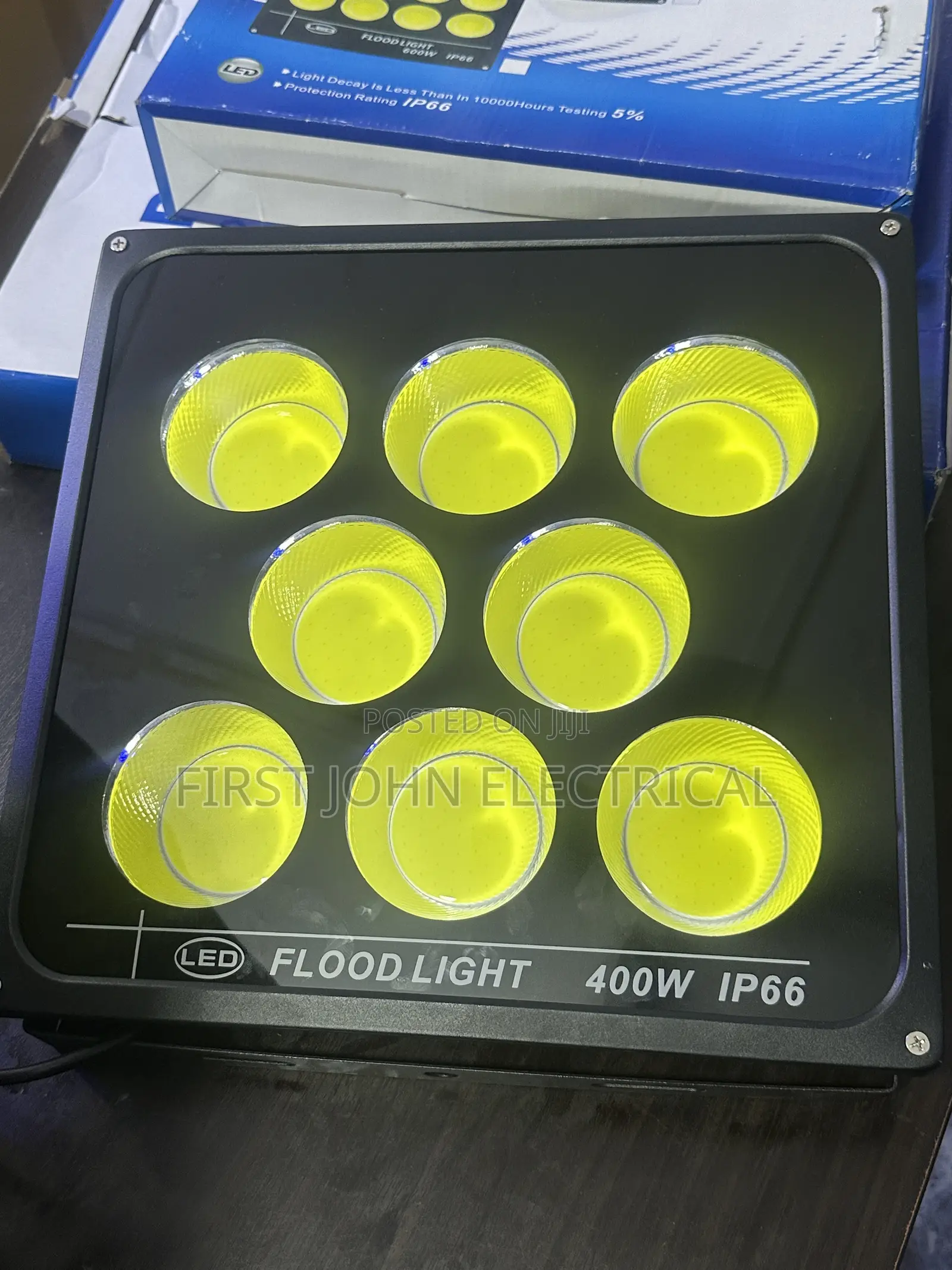 400Watt LED Flood Light
