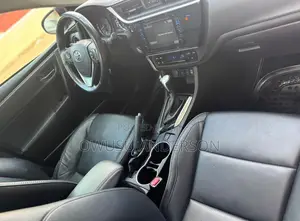 Toyota Corolla 2019 Black