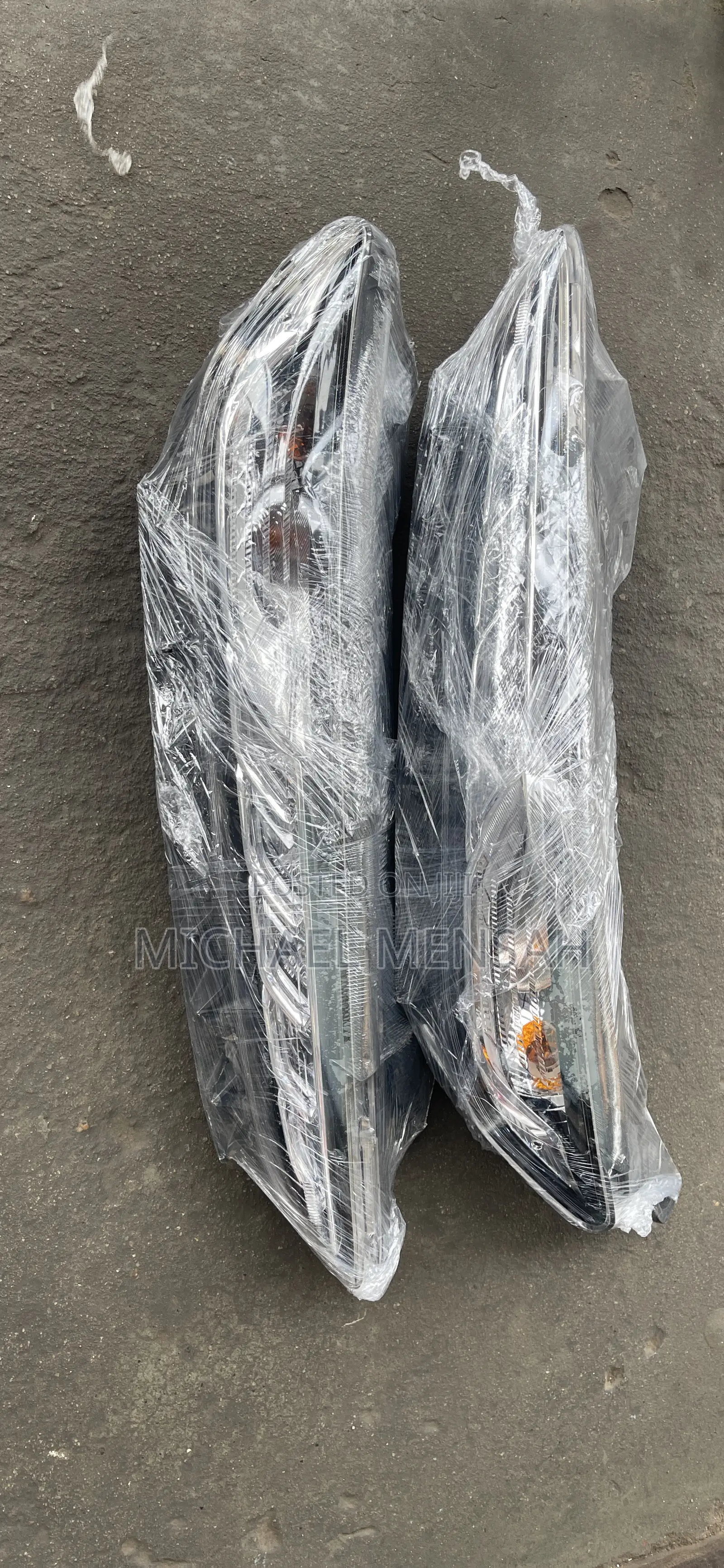 Hyundai Kona Head Light Set