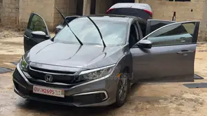 Honda Civic 2020 Gray