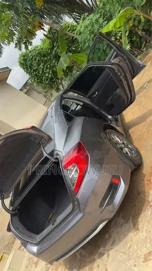Honda Civic 2020 Gray