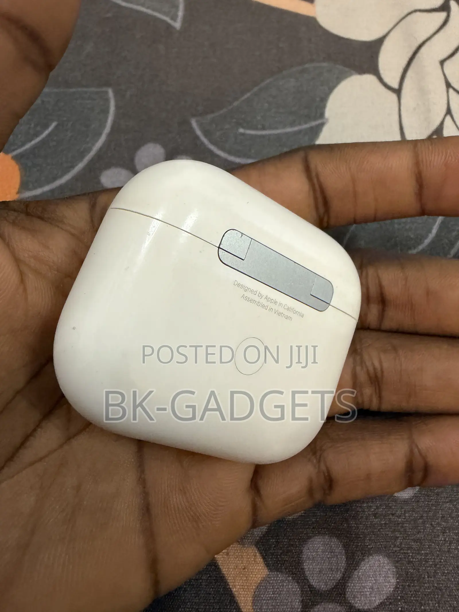 Apple AirPods