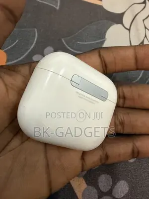 Apple AirPods