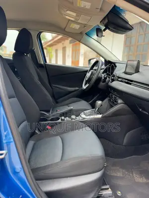 Toyota Yaris iA 1.5 FWD 2019 Blue