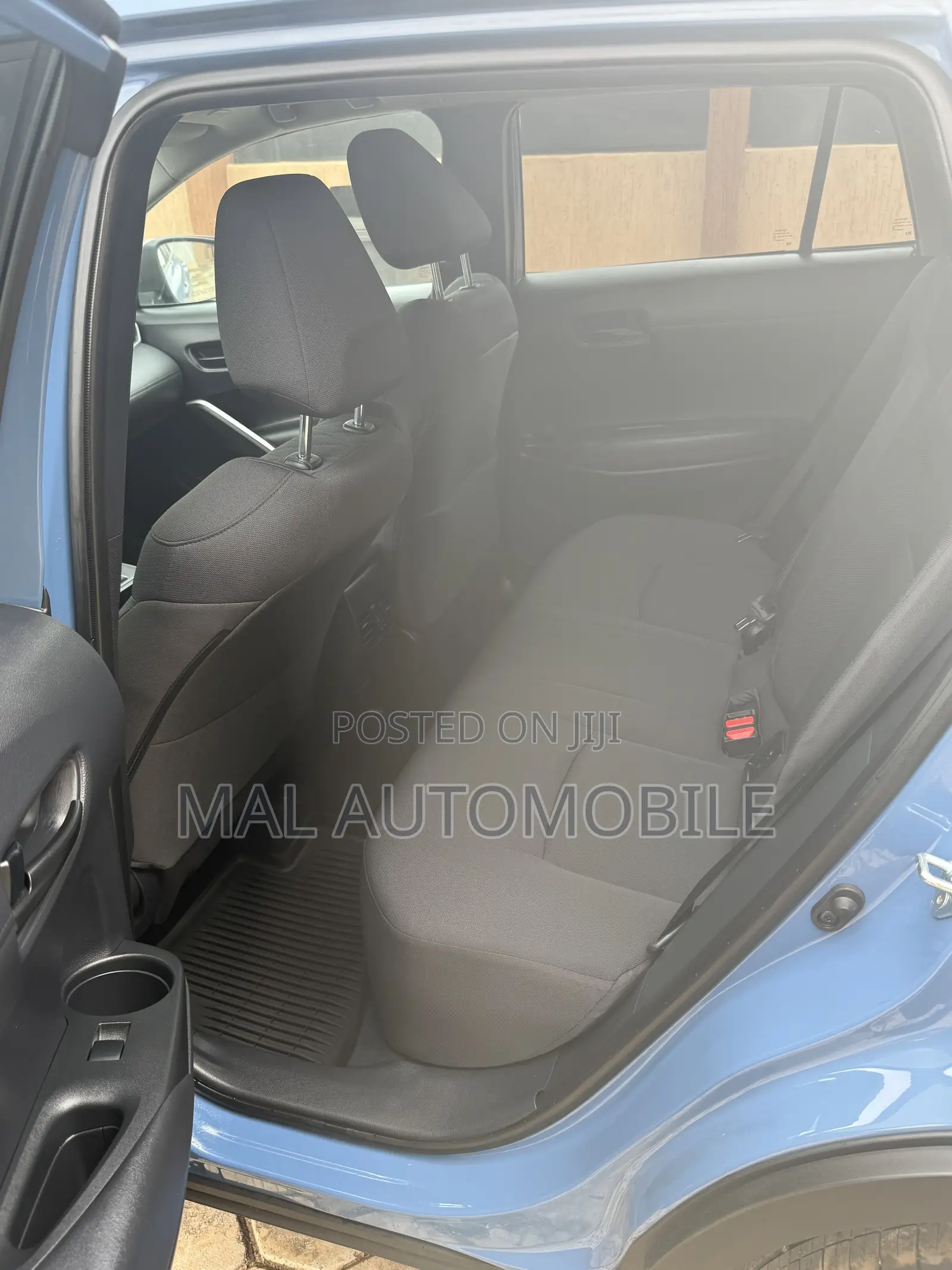 Toyota Corolla Cross LE 2026 Blue