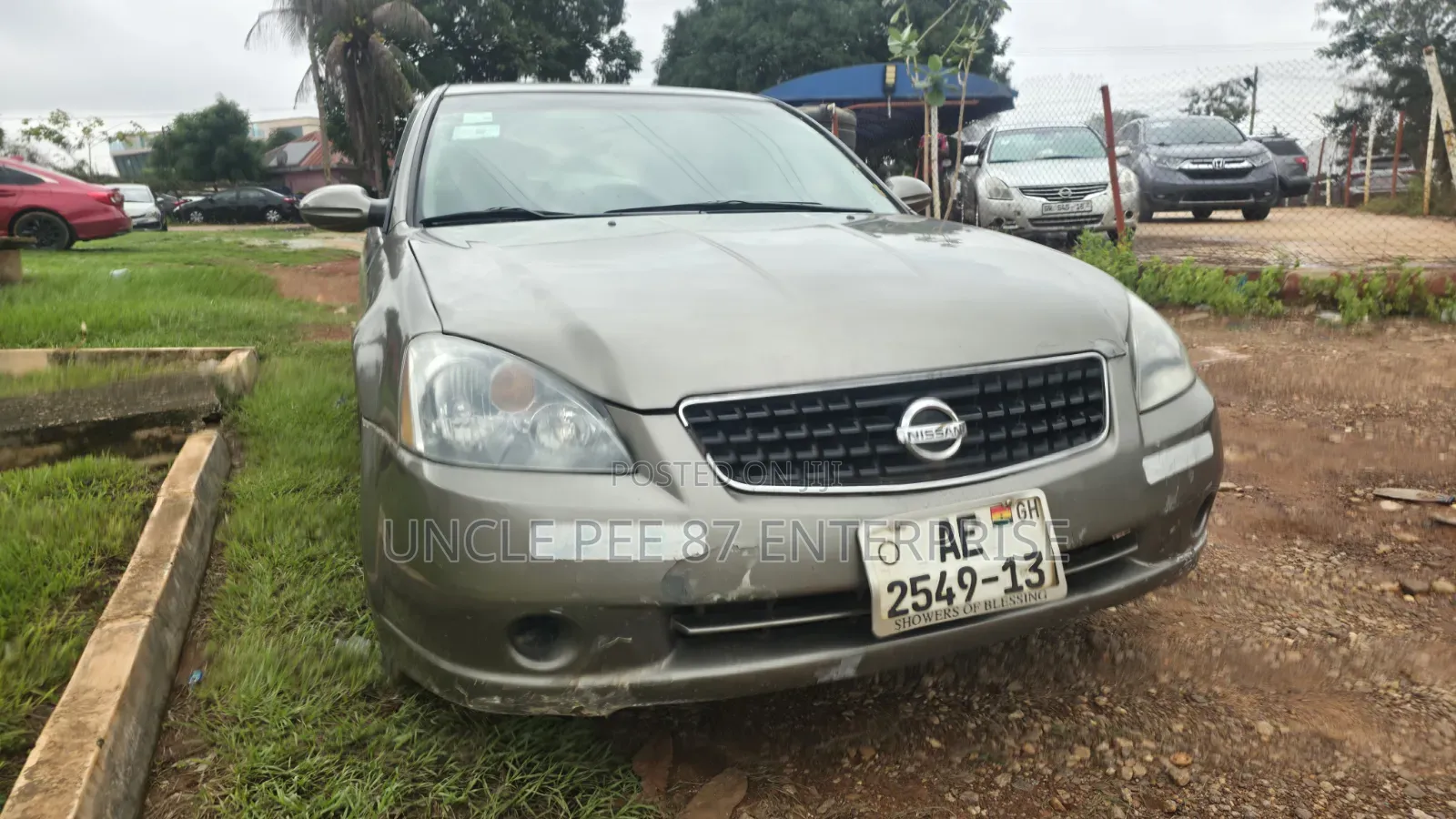 Nissan Altima 2010 Gray