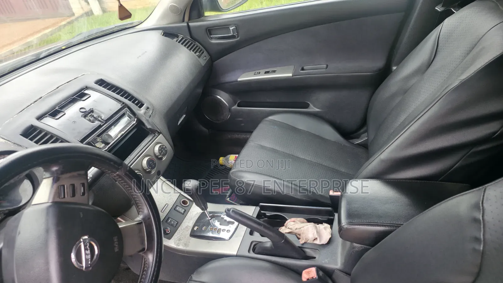 Nissan Altima 2010 Gray