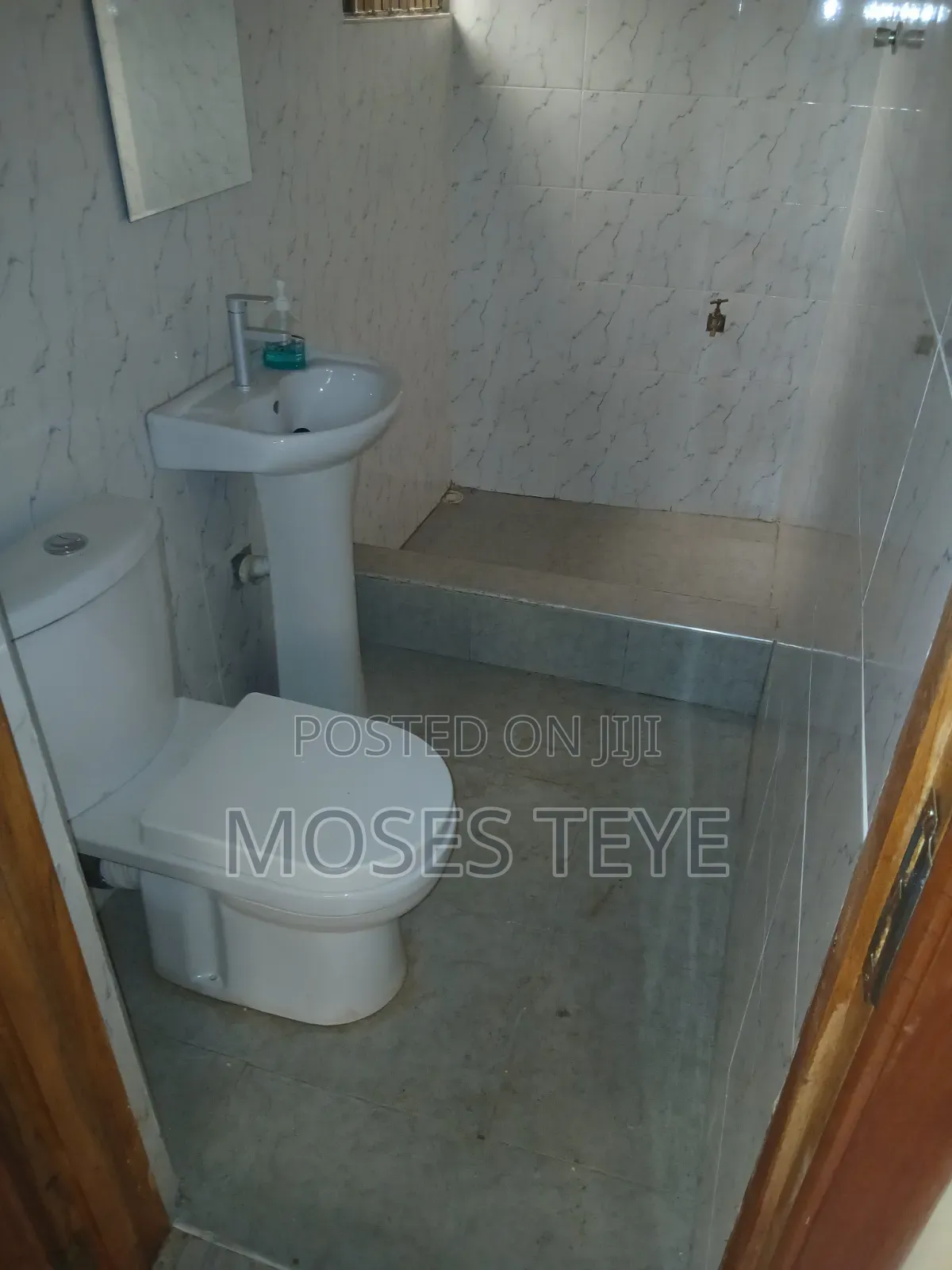 1bdrm Apartment in Mifund Real Estate, Valley View Area for rent