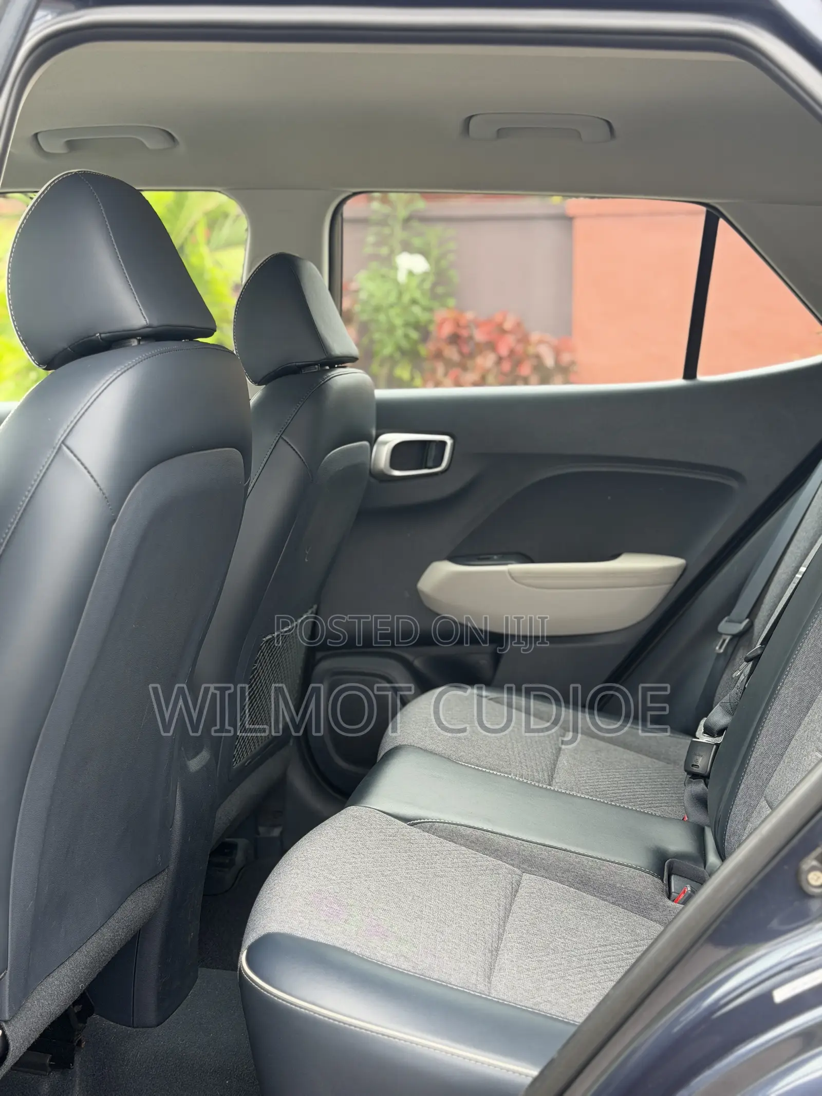 Hyundai Venue 2021 Blue
