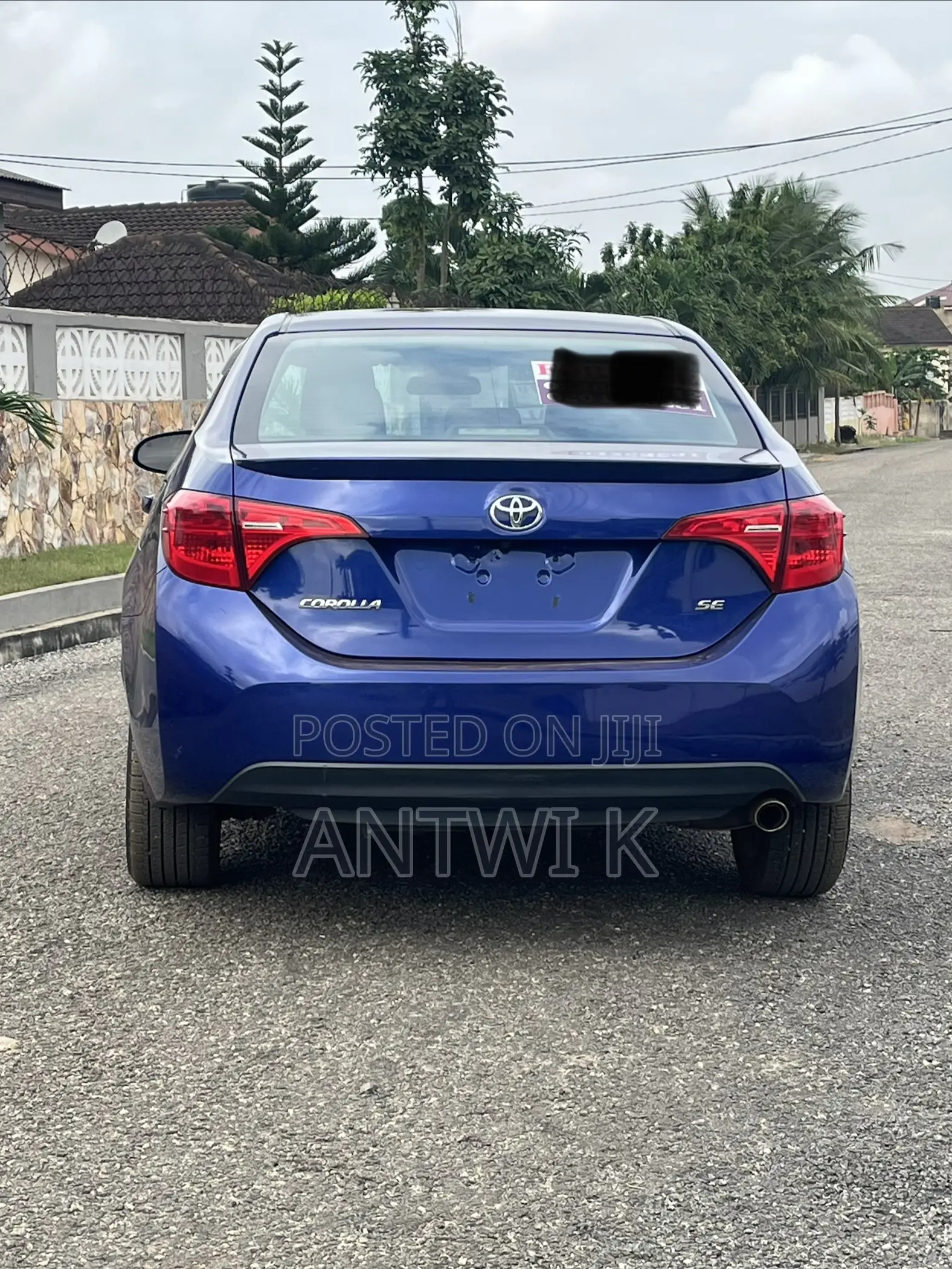 Toyota Corolla 2017 Blue