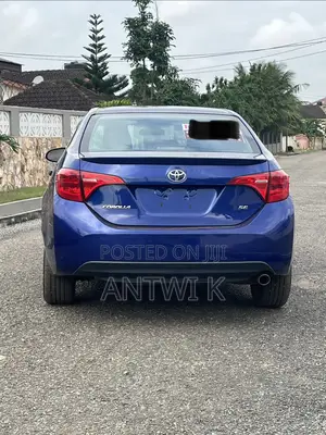 Toyota Corolla 2017 Blue