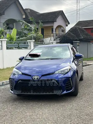 Toyota Corolla 2017 Blue