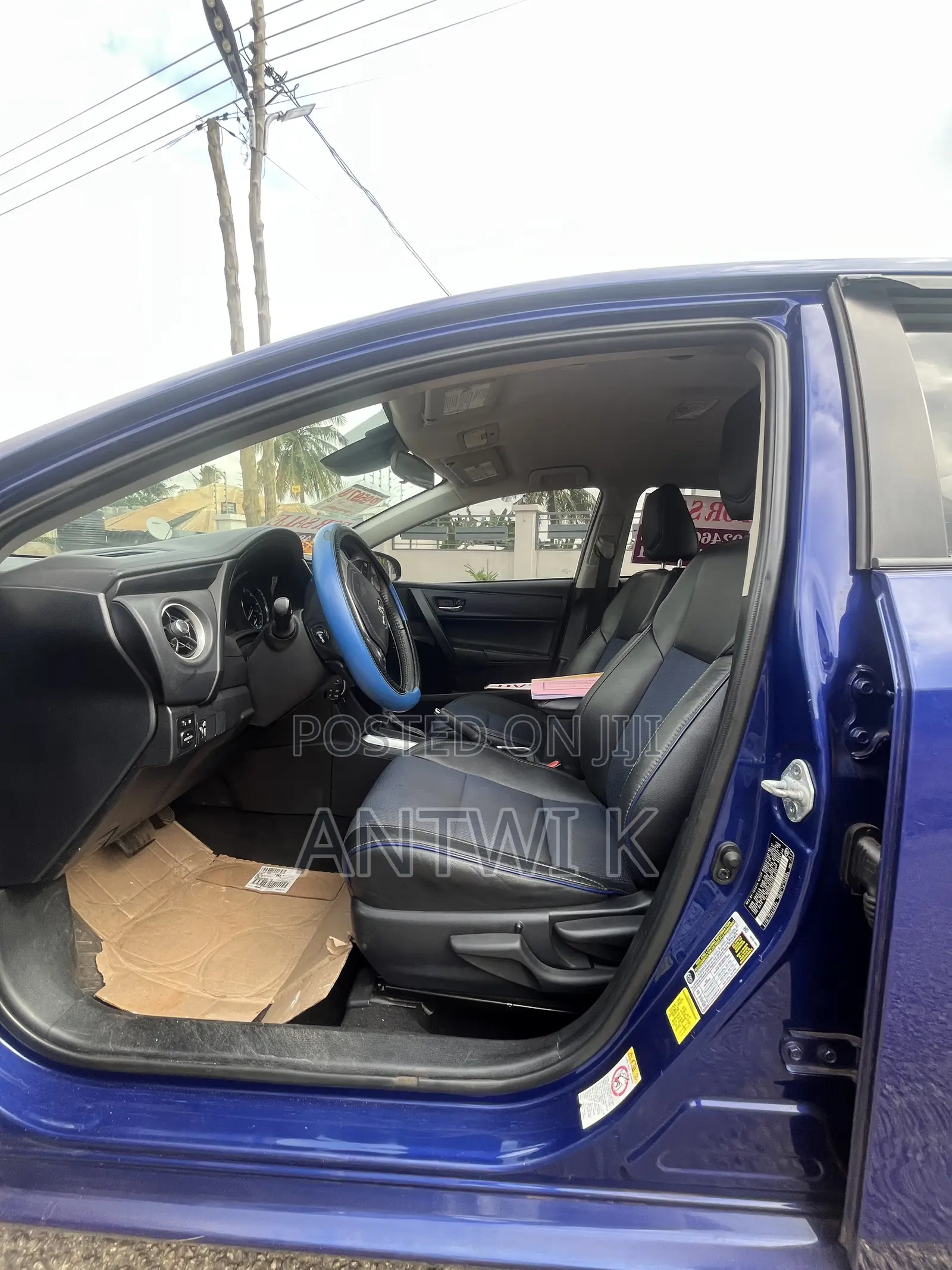 Toyota Corolla 2017 Blue