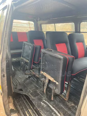 Hyundai H200 2003 Gray