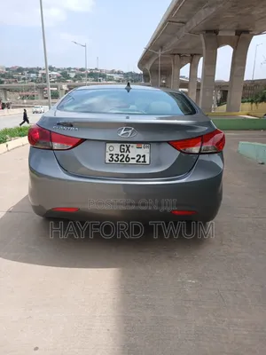 Hyundai Elantra 2013 Silver