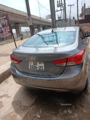 Hyundai Elantra 2013 Silver