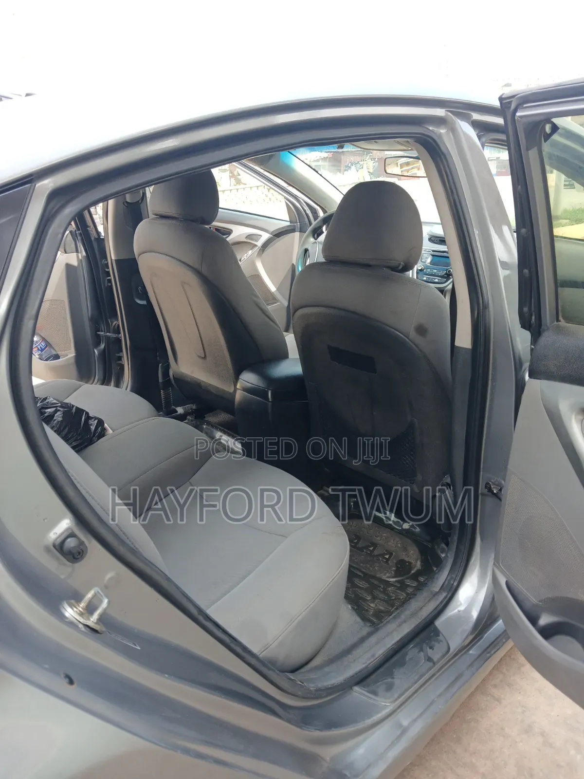 Hyundai Elantra 2013 Silver