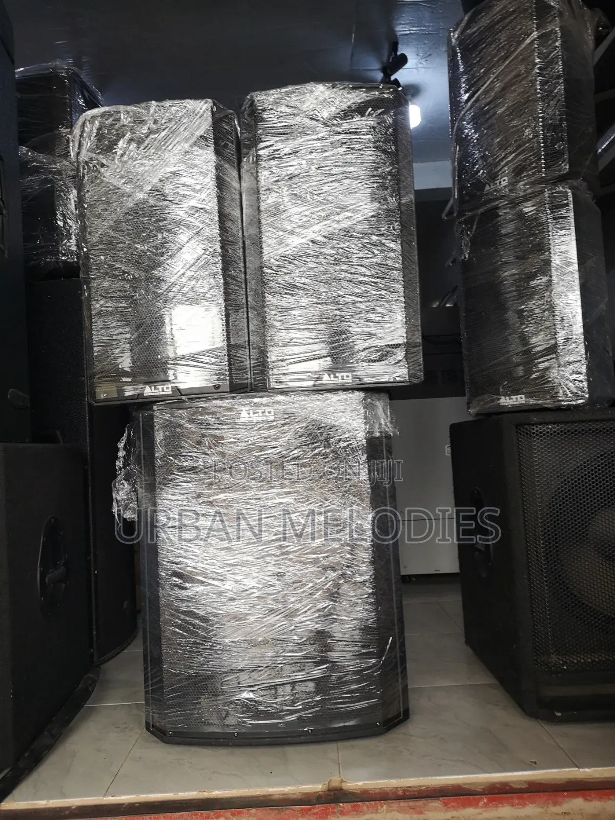 Alto Professional TS18S 18-Inch Powered Active Woofer