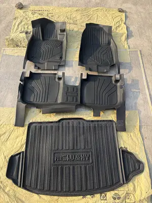 Honda CR-V 5D Floor Mat Set 2023-2026