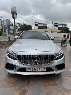 Mercedes-Benz C300 Base C300 AWD 4MATIC Sedan 2019 Silver