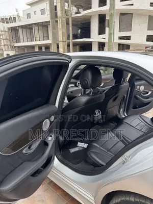Mercedes-Benz C300 Base C300 AWD 4MATIC Sedan 2019 Silver