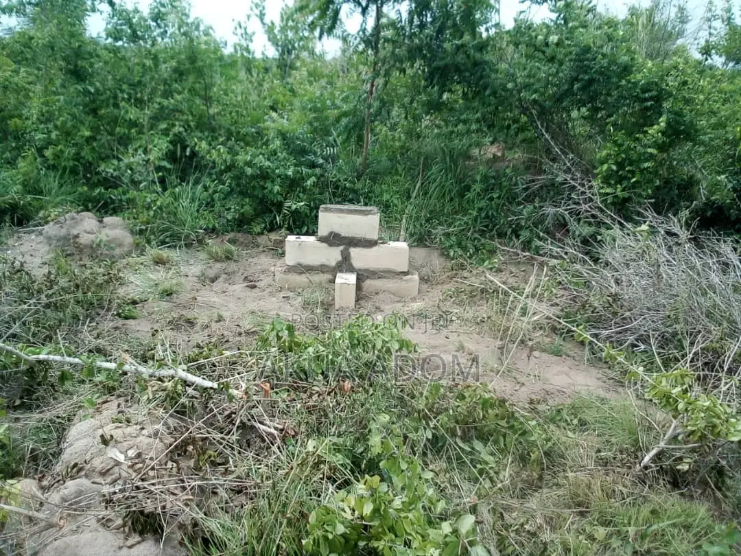 2 Plots for Quick Sale Kweikrom 35,000cedis
