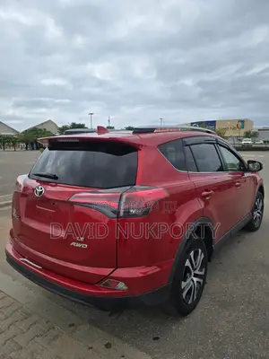Toyota RAV4 2018 Red