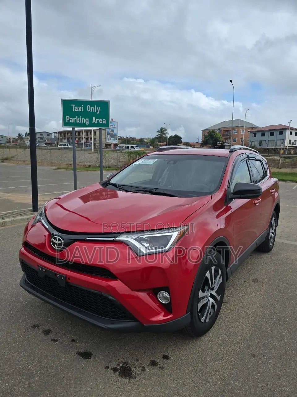 Toyota RAV4 2018 Red